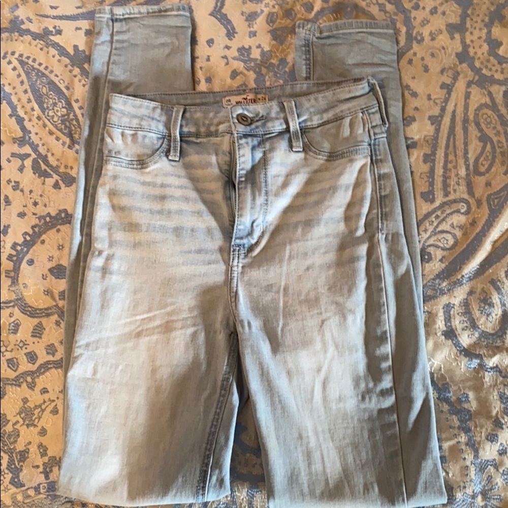 Hollister skinny jeans